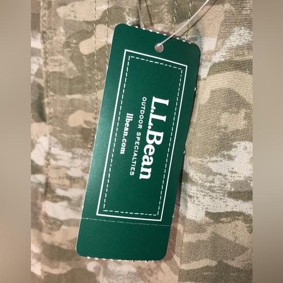 $79 LL Bean Women's size 12 Favorite Fit Stretch Canvas Cargo Pants Camouflage - Picture 11 of 12